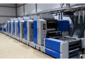 Máy in offset cuộn Universal